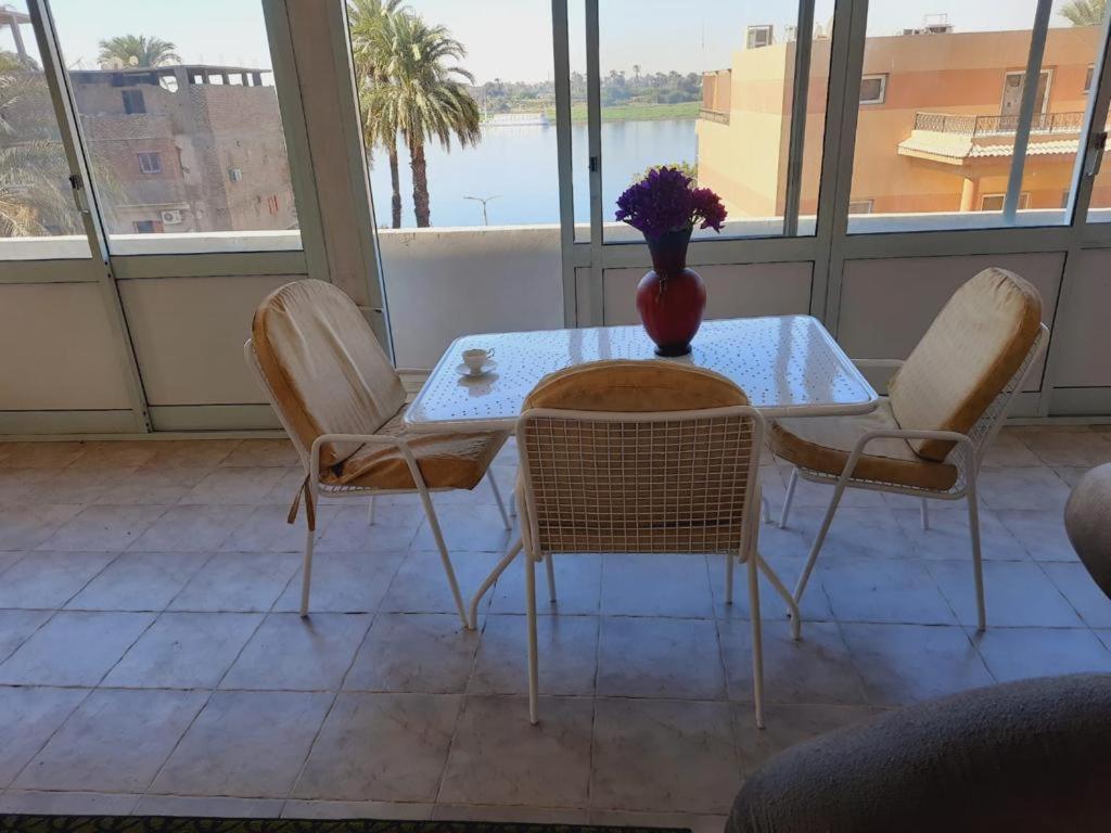 Jazirat al Awwamiyah East Luxor Apartments With Nile Views מראה חיצוני תמונה