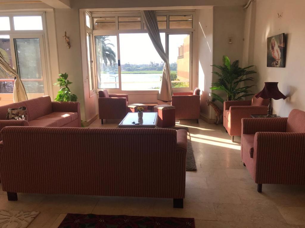 Jazirat al Awwamiyah East Luxor Apartments With Nile Views מראה חיצוני תמונה